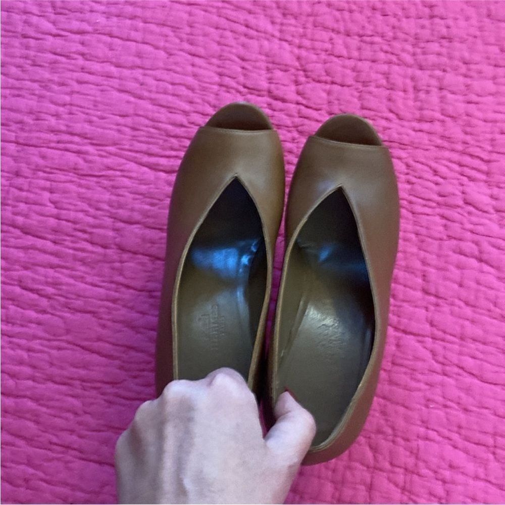 Hermes Elegant Brown Peep-Toe Heels, US8 - Picture 7 of 13